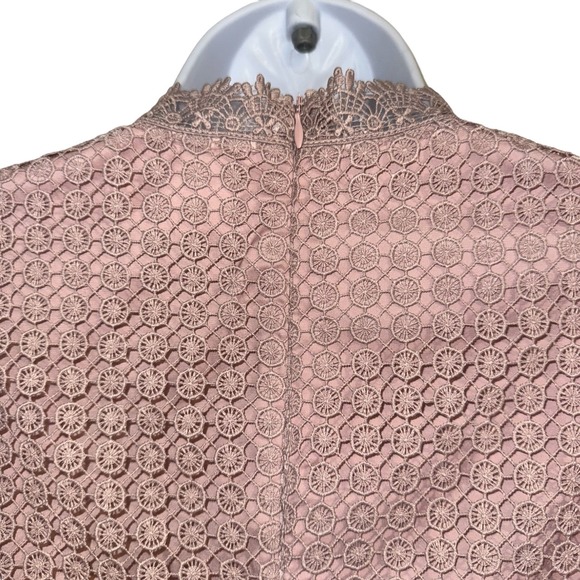 RACHAEL‎ PARCELL Genevieve Dusty Pink Lace Mock Neck Bell Sleeve Top NWOT Small - Picture 8 of 9